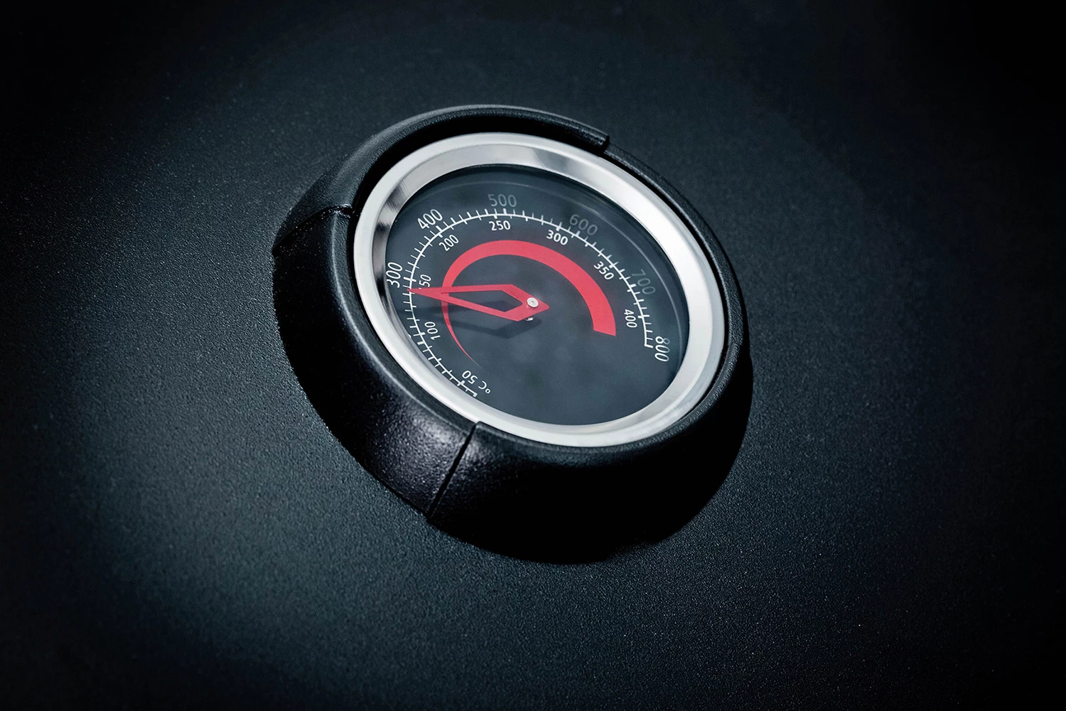 Broil King KEG 2000 Holzkohlegrill – Bild 11