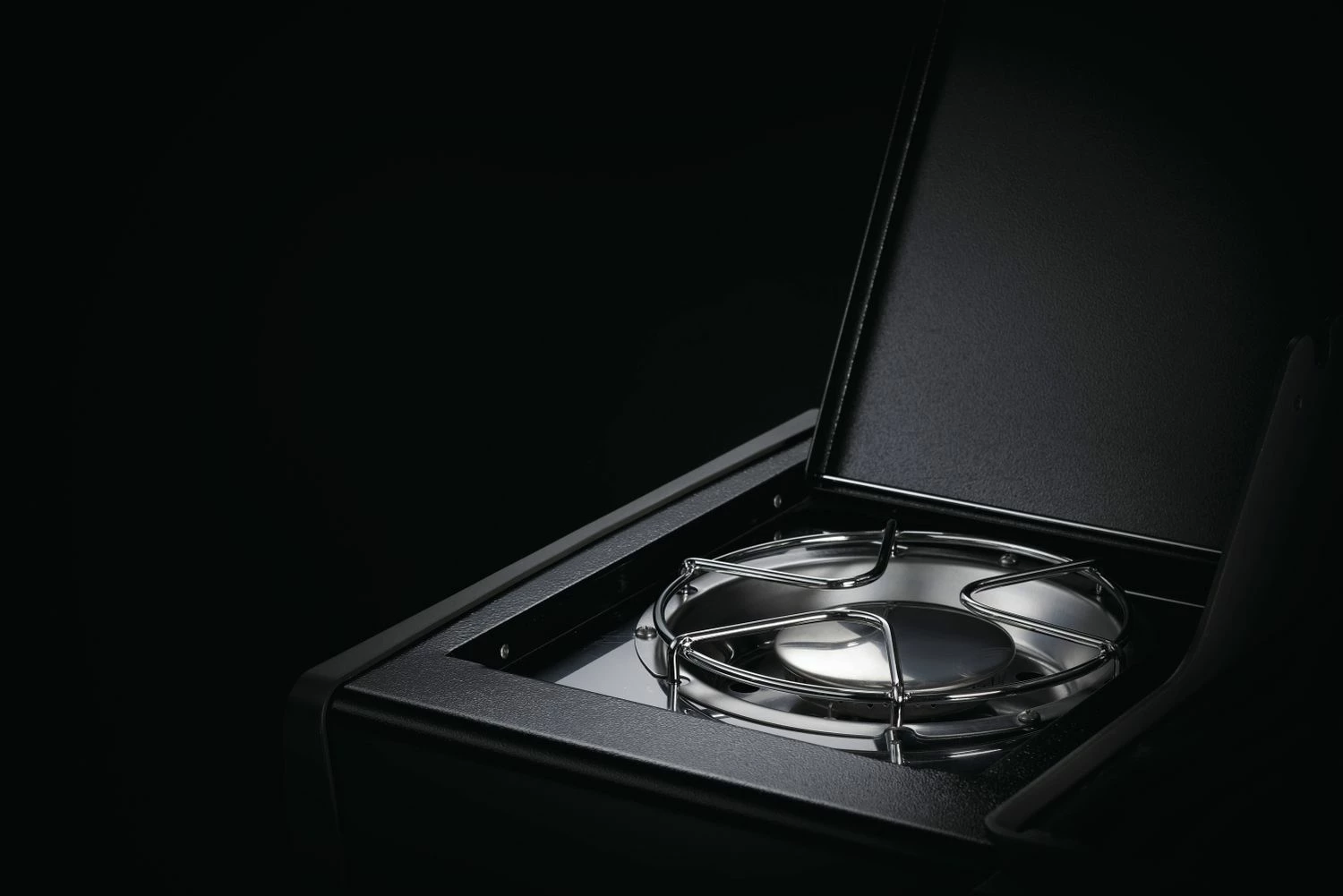 Napoleon Rogue 425 Gasgrill Mit Seitenbrenner Und Heckbrenner Inkl. Drehspieß – Bild 4