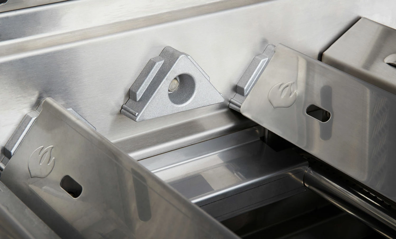 Napoleon Prestige Pro 825-3 Edelstahl Einbaugrill Gas - Inkl. Drehspieß - Modell 2023 – Bild 10