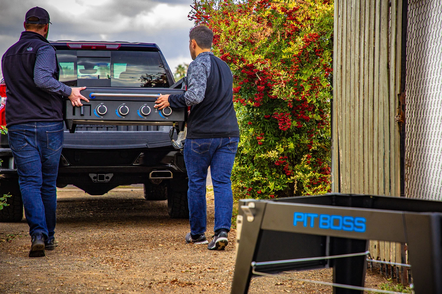 Pit Boss Plancha Grill Ultimate Plancha 4-Brenner - Mit Untergestell – Bild 11