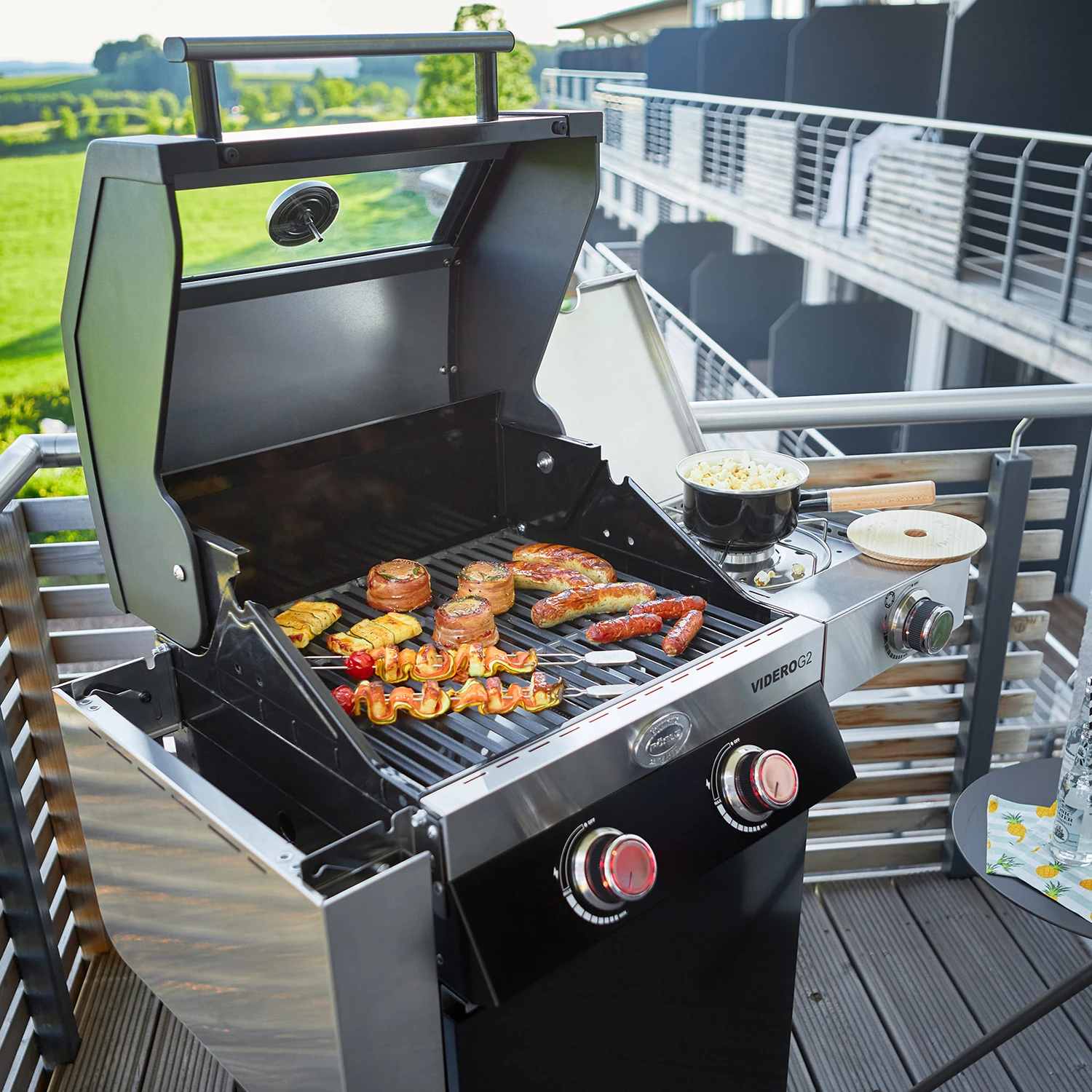 Rösle Gasgrill Videro G2 Schwarz - Modell 2022 Inkl. Abdeckhaube – Bild 10