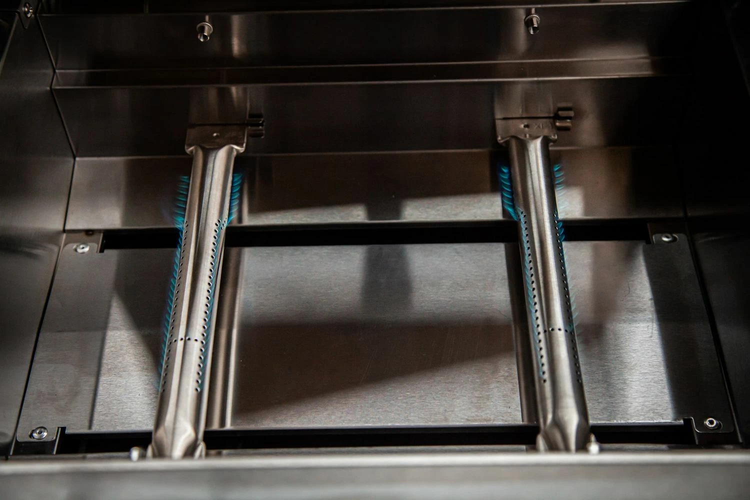 Grillfürst G201E 2-Brenner Gasgrill Portabel V2 - Campinggrill / Balkongrill - X-DEAL Inkl. Untergestell Und Tragetasche – Bild 5