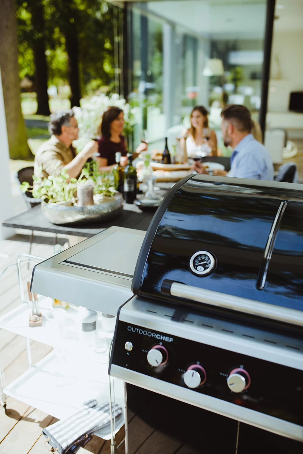 Outdoorchef Dualchef 325 G Gasgrill Mit Seitenkocher + BLAZING ZONE Infrarotbrenner + DGS Gusseisen Grillrost 2 Stk. + DGS Gemüse Grillrost 2 Stk. – Bild 10
