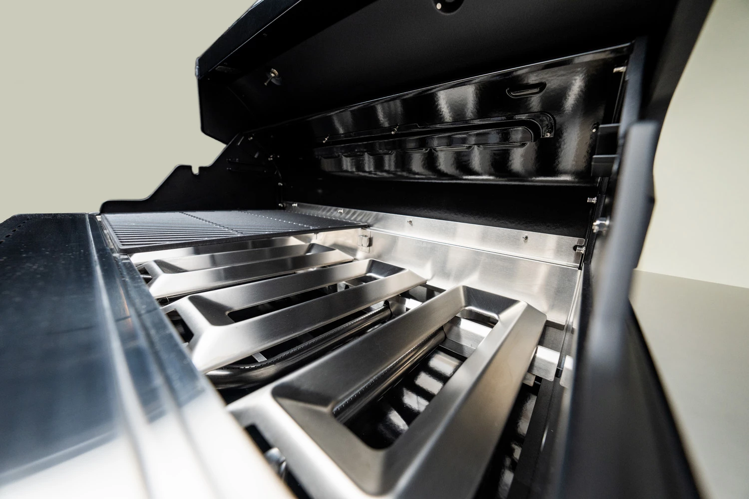 Outdoorchef Dualchef 425 G BZ Gasgrill Mit Blazing Zone Infrarotbrenner + DGS Gusseisen Grillrost 2 Stk.+ DGS Gemüse Grillrost 2 Stk. – Bild 16